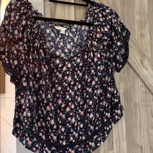 Women’s American eagle top